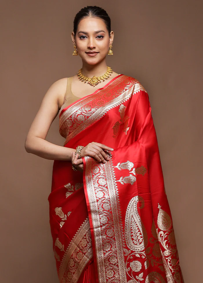 Red Handloom Banarasi Pure Silk Saree With Blouse Piece - Image 2