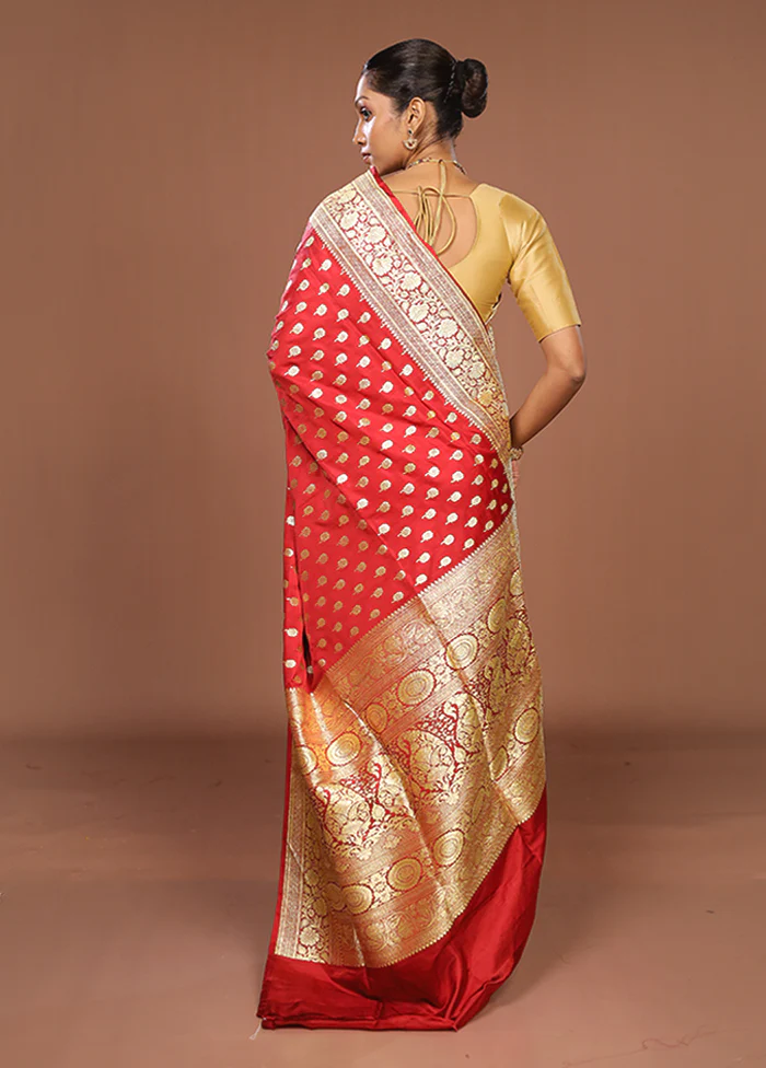 Red Handloom Banarasi Pure Silk Saree With Blouse Piece - Image 3
