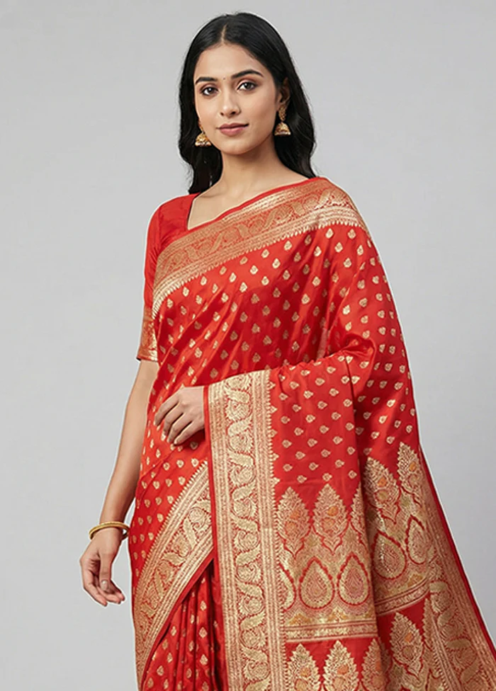 Red Handloom Banarasi Pure Silk Saree With Blouse Piece - Image 2