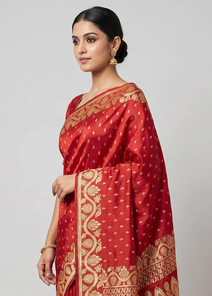 Red Handloom Banarasi Pure Silk Saree With Blouse Piece - Image 2