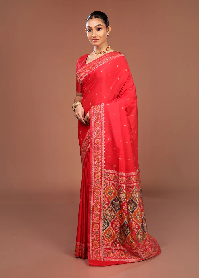 Red Handloom Jamewar Pure Silk Saree With Blouse Piece - Image 4