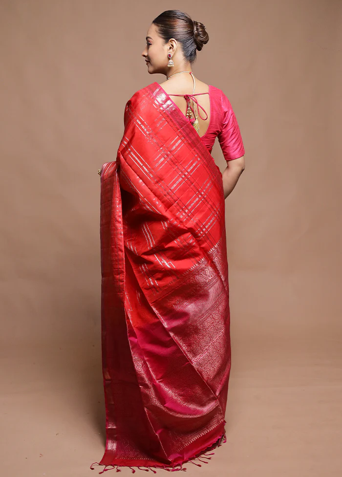 Red Handloom Kanchipuram Pure Silk Saree With Blouse Piece - Image 3