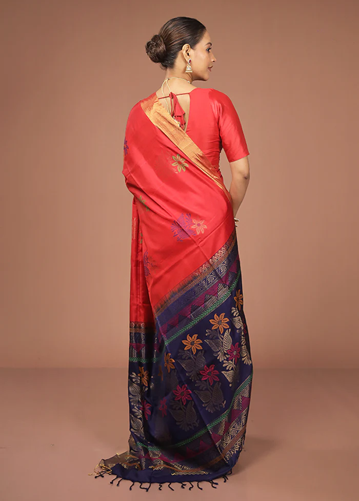 Red Handloom Kanjivaram Pure Silk Saree With Blouse Piece - Image 3