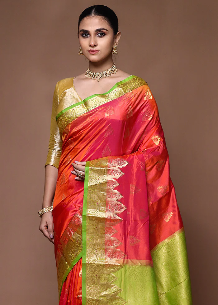 Red Handloom Kanjivaram Pure Silk Saree With Blouse Piece - Image 2