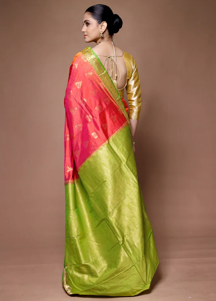 Red Handloom Kanjivaram Pure Silk Saree With Blouse Piece - Image 3