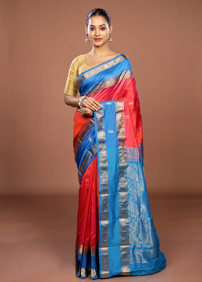 Red Handloom Kanjivaram Pure Silk Saree With Blouse Piece - Image 2