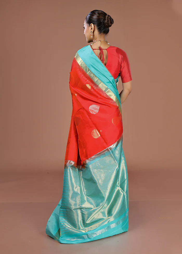 Red Handloom Kanjivaram Pure Silk Saree With Blouse Piece - Image 3