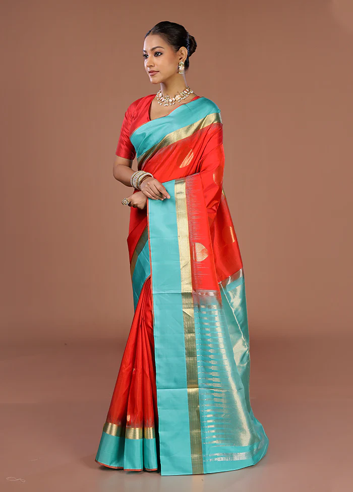 Red Handloom Kanjivaram Pure Silk Saree With Blouse Piece - Image 4