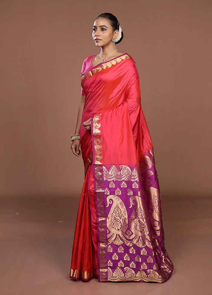 Red Handloom Kanjivaram Pure Silk Saree With Blouse Piece - Image 4