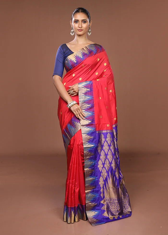 Red Handloom Kanjivaram Pure Silk Saree With Blouse Piece - Image 2
