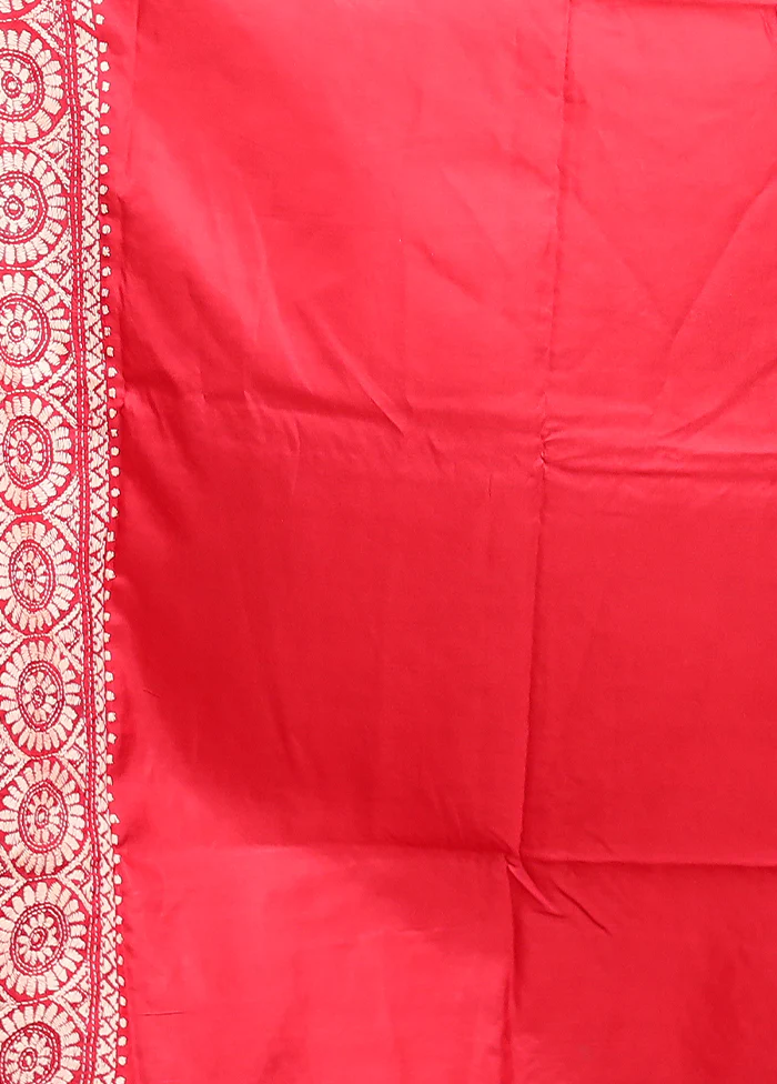 Red Handloom Kantha Stitch Pure Silk Saree With Blouse Piece - Image 5