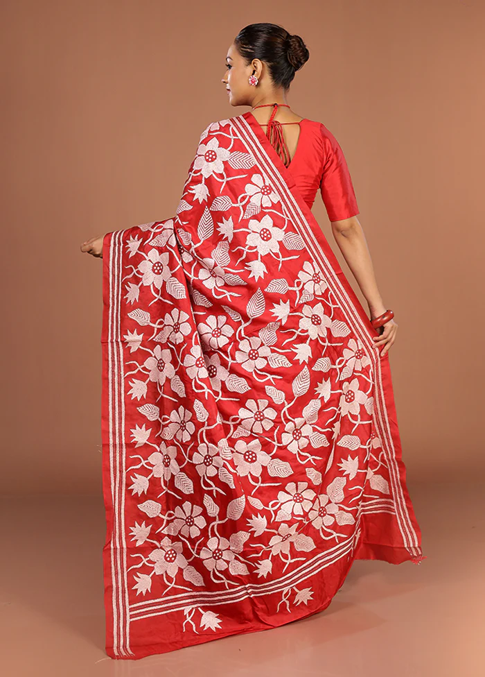 Red Handloom Kantha Stitch Pure Silk Saree With Blouse Piece - Image 3