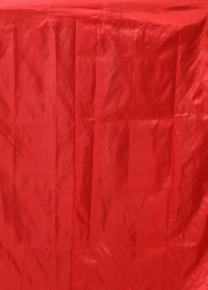 Red Handloom Katan Pure Silk Saree With Blouse Piece - Image 5