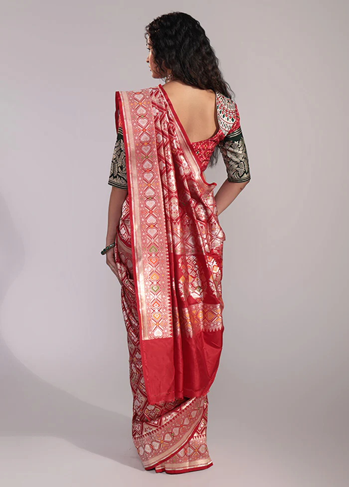 Red Handloom Katan Pure Silk Saree With Blouse Piece - Image 3