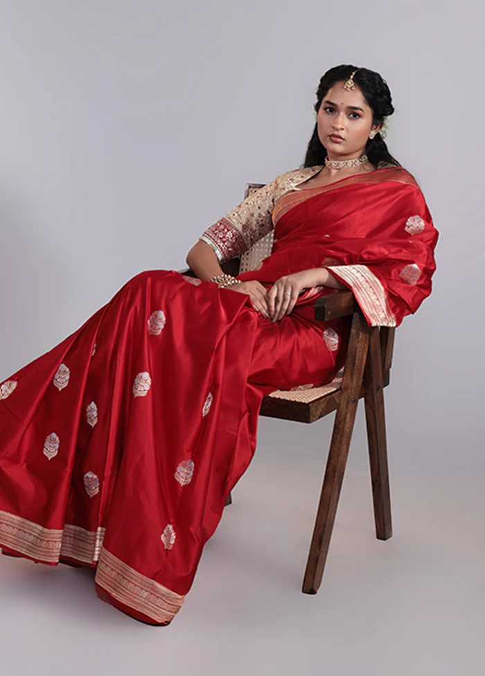 Red Handloom Katan Pure Silk Saree With Blouse Piece - Image 4
