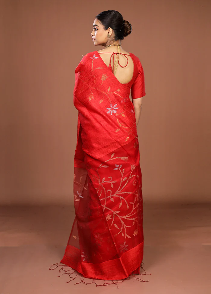 Red Handloom Matka Pure Silk Saree With Blouse Piece - Image 3