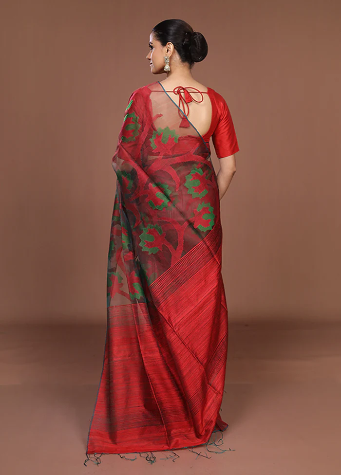 Red Handloom Matka Pure Silk Saree With Blouse Piece - Image 3