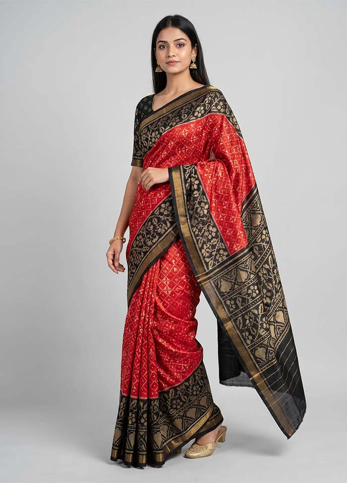 Red Handloom Patola Pure Silk Saree With Blouse Piece