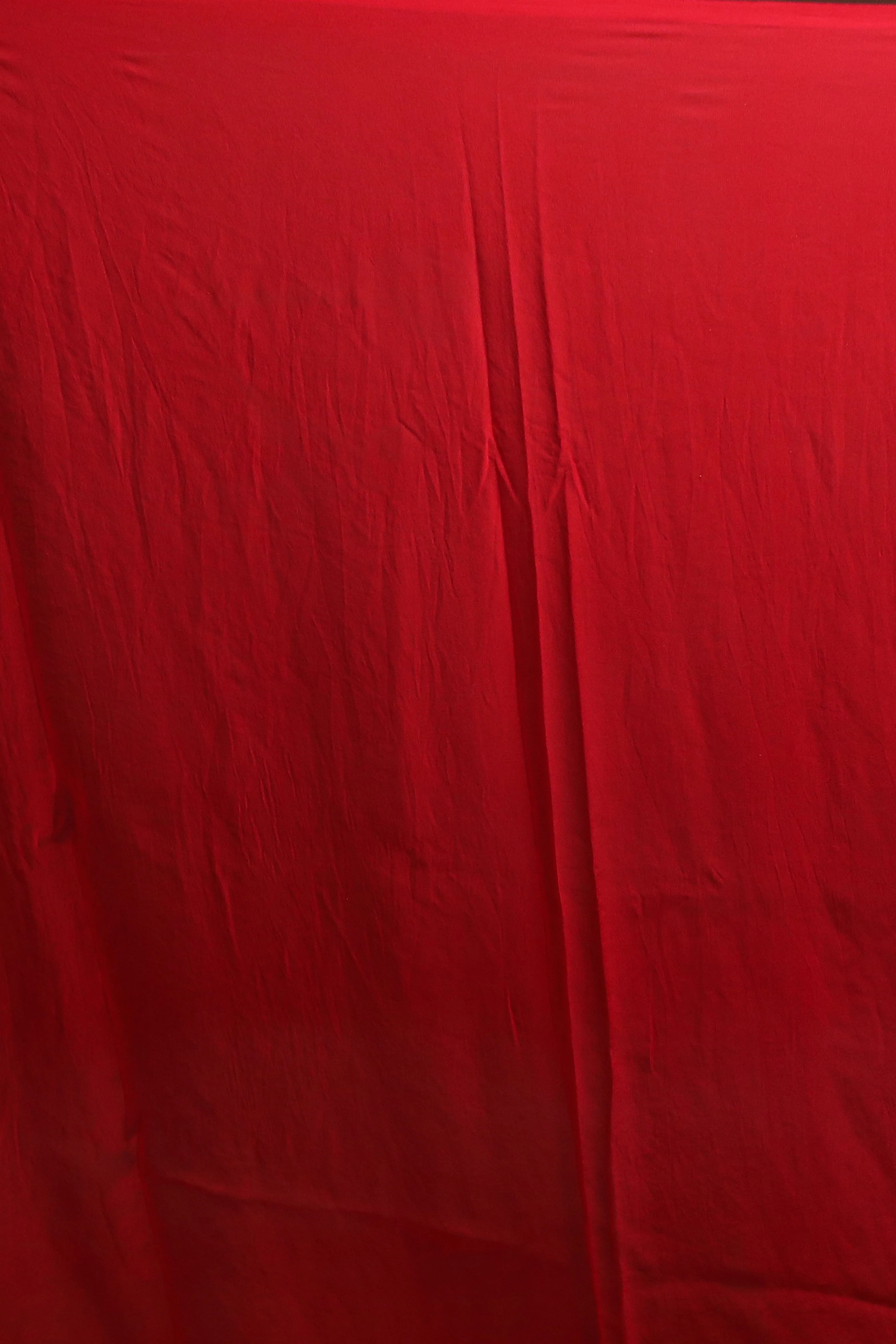 Red Handloom Pure Georgette Saree With Blouse Piece - Image 6