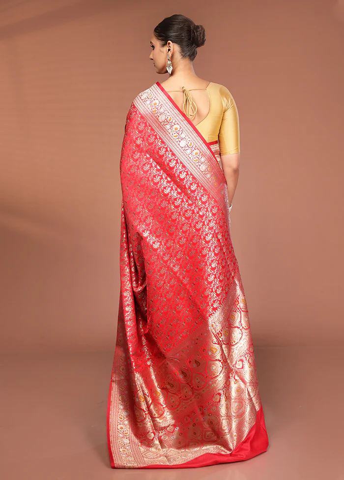 Red Handloom Tanchoi Pure Silk Saree With Blouse Piece - Image 3