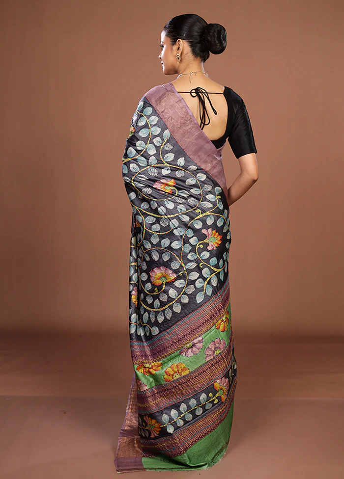 Red Handloom Tussar Pure Silk Saree With Blouse Piece - Image 3