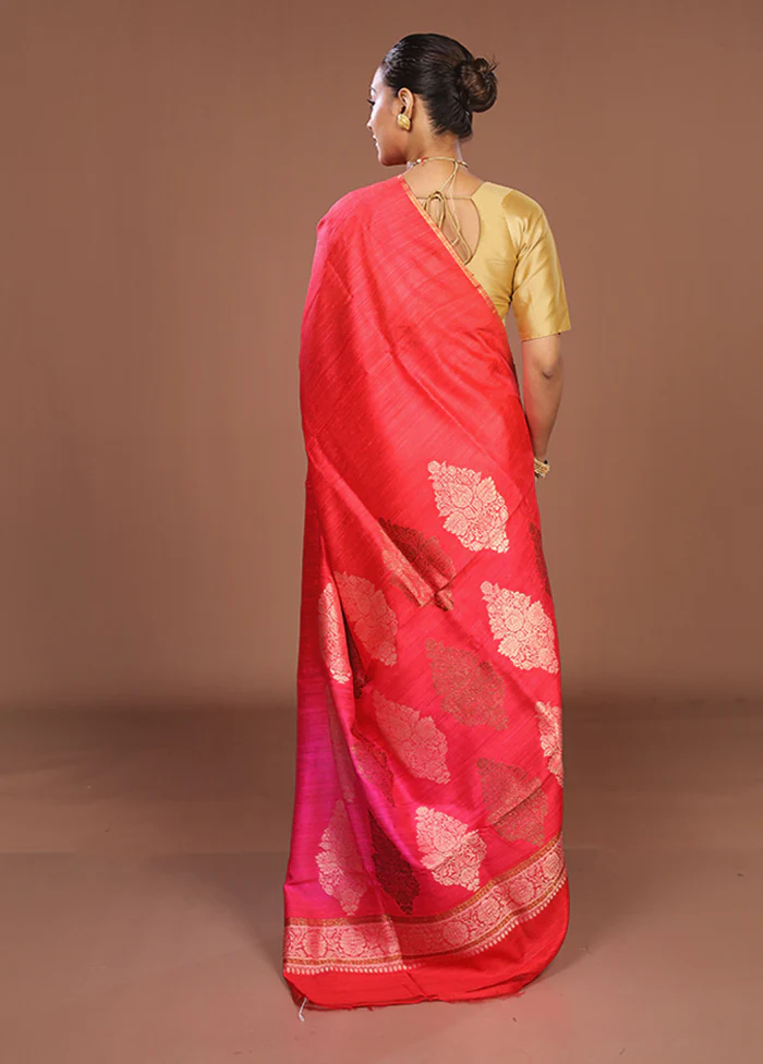 Red Handloom Tussar Pure Silk Saree With Blouse Piece - Image 3