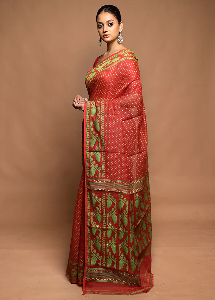 Red Tant Jamdani Saree Without Blouse Piece - Image 4