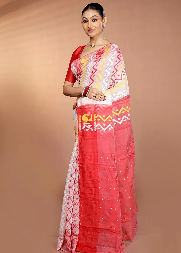 Red Tant Jamdani Saree Without Blouse Piece - Image 4