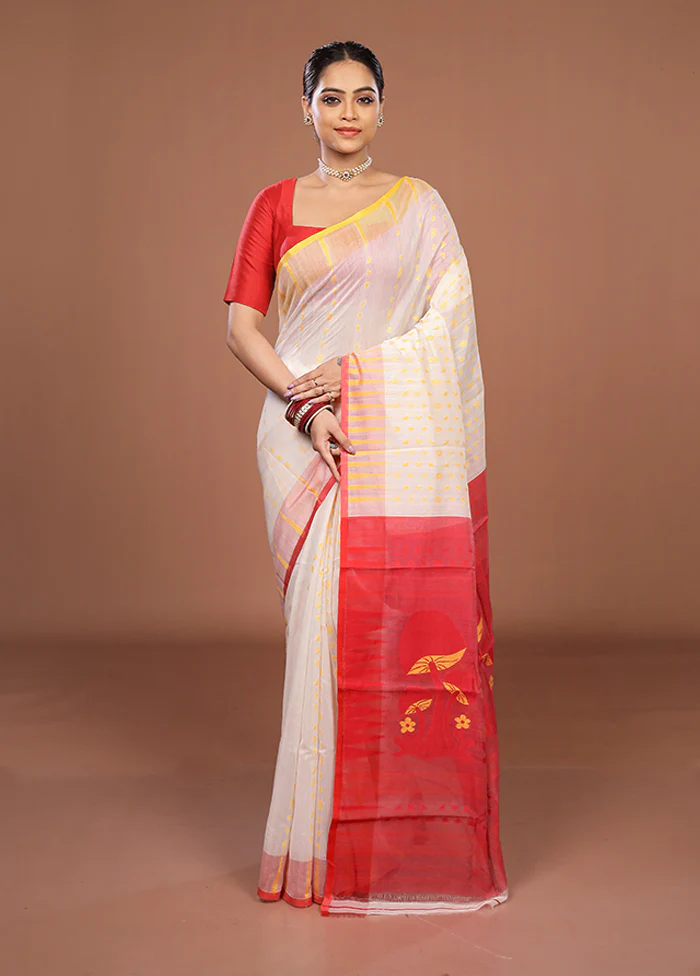 Red Jamdani Cotton Saree Without Blouse Piece - Image 2