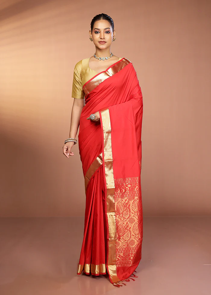 Red Kanjivaram Silk Saree With Blouse Piece - Image 2