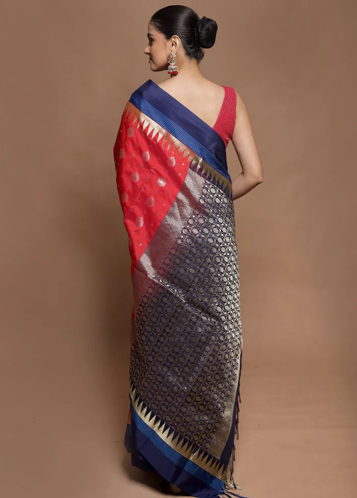 Red Kanjivaram Silk Saree With Blouse Piece - Image 3