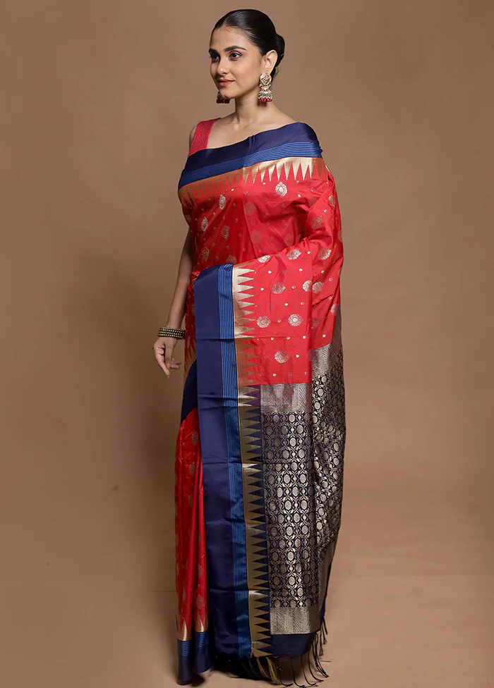 Red Kanjivaram Silk Saree With Blouse Piece - Image 4