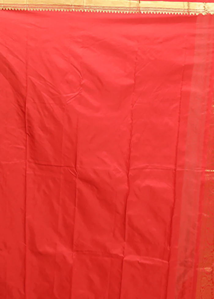 Red Kanjivaram Silk Saree With Blouse Piece - Image 5