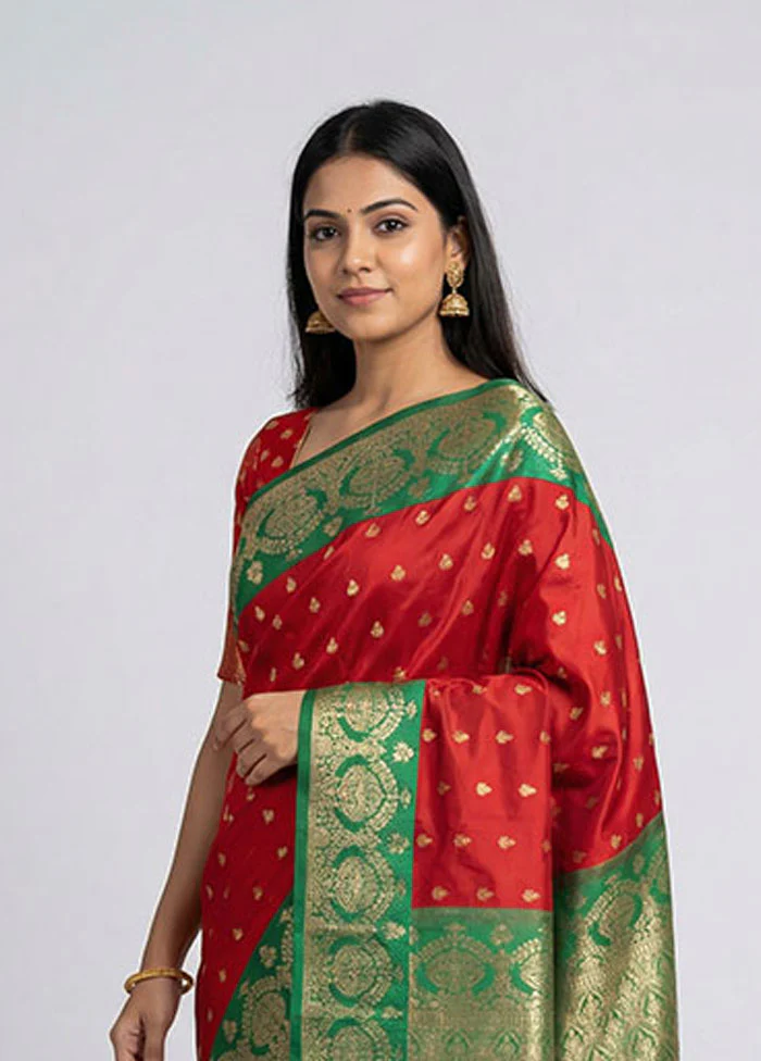 Red Kanjivaram Silk Saree With Blouse Piece - Image 2