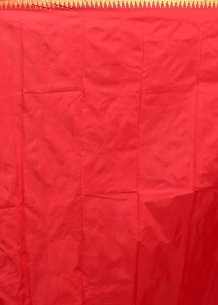 Red Kanjivaram Silk Saree With Blouse Piece - Image 5
