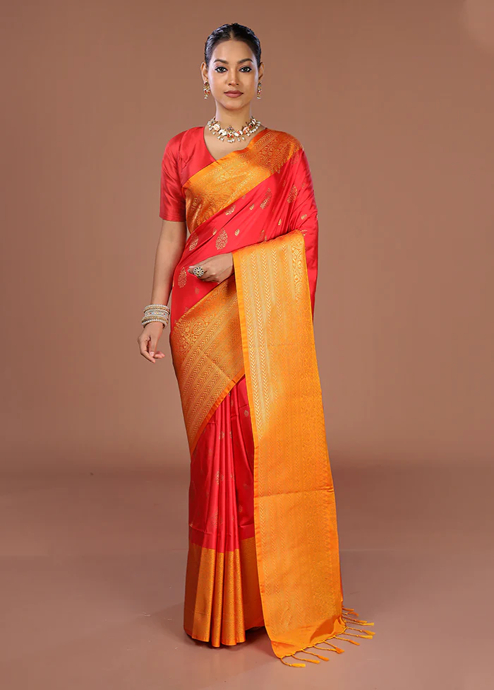 Red Kanjivaram Silk Saree With Blouse Piece - Image 2