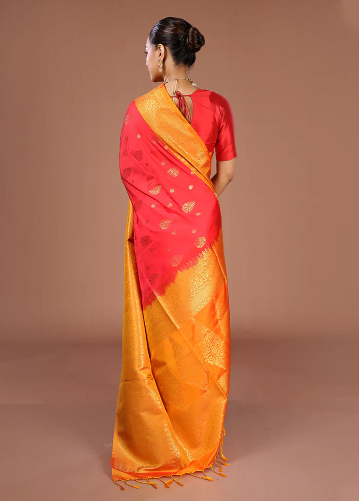 Red Kanjivaram Silk Saree With Blouse Piece - Image 3