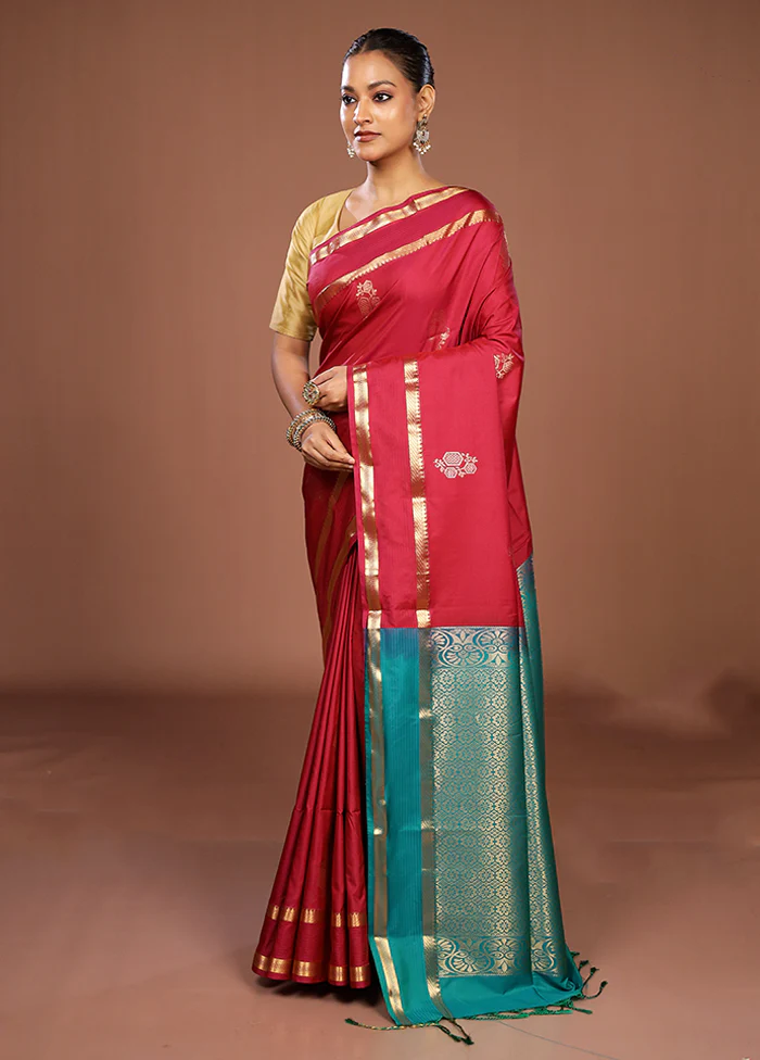 Red Kanjivaram Silk Saree With Blouse Piece - Image 4