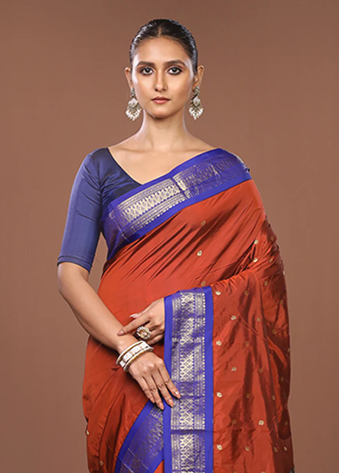 Red Kanjivaram Silk Saree With Blouse Piece