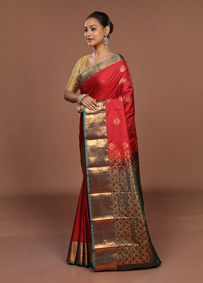 Red Kanjivaram Silk Saree With Blouse Piece - Image 4