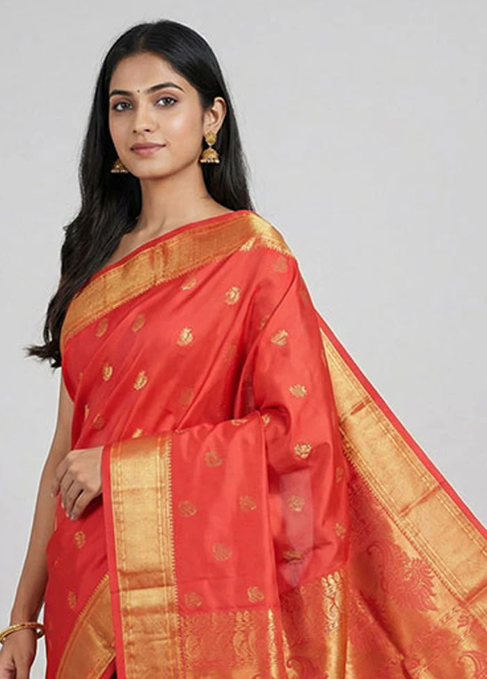 Red Kanjivaram Silk Saree With Blouse Piece - Image 2