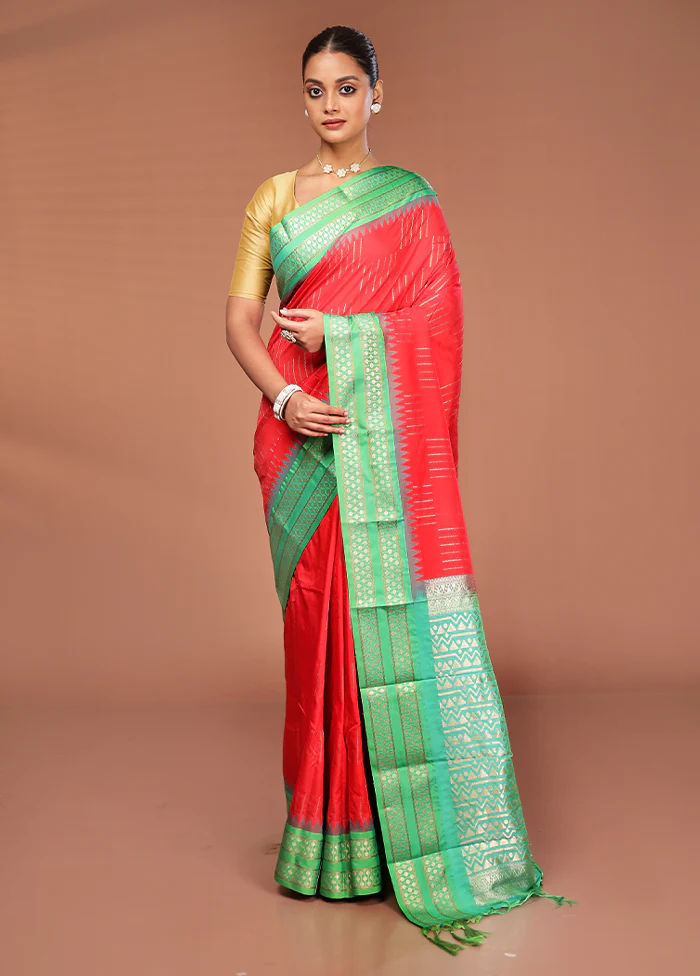 Red Kanjivaram Silk Saree With Blouse Piece - Image 2