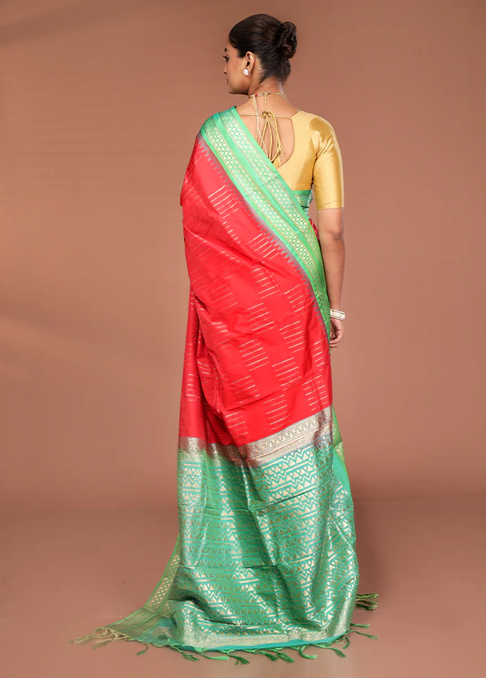 Red Kanjivaram Silk Saree With Blouse Piece - Image 3