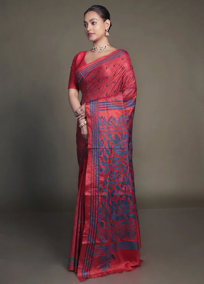 Red Kantha Stitch Silk Saree With Blouse Piece - Image 4