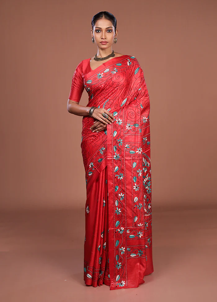 Red Kantha Stitch Silk Saree With Blouse Piece - Image 2