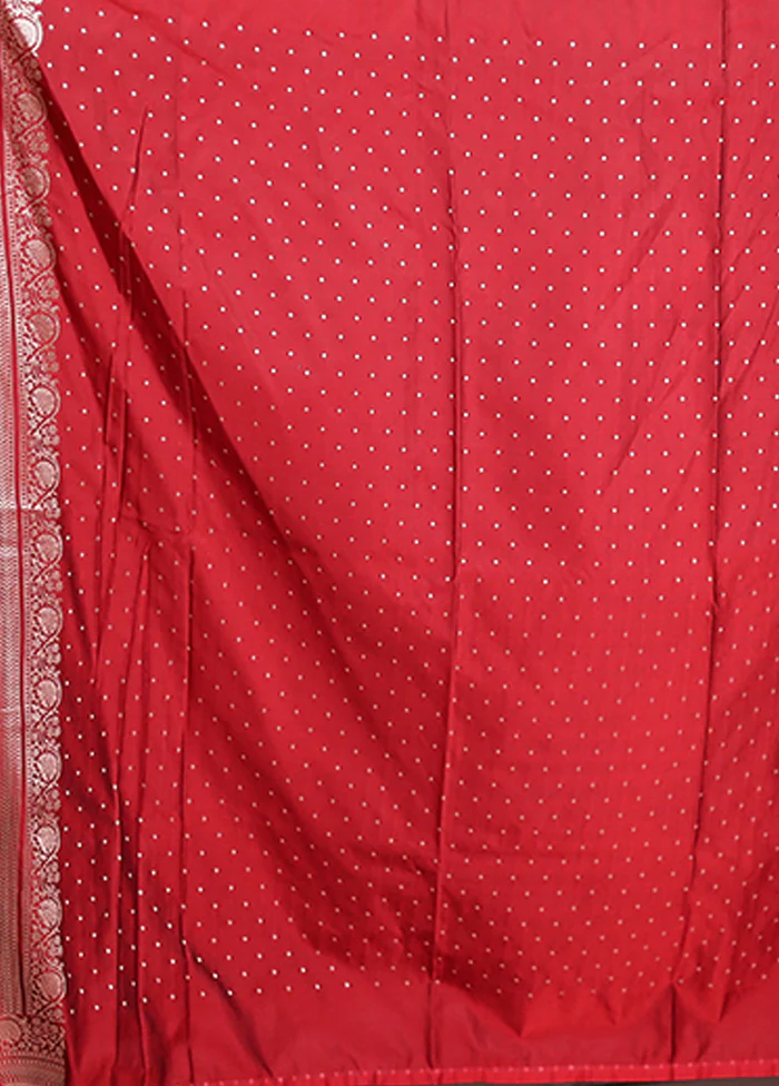 Red Katan Silk Saree With Blouse Piece - Image 5