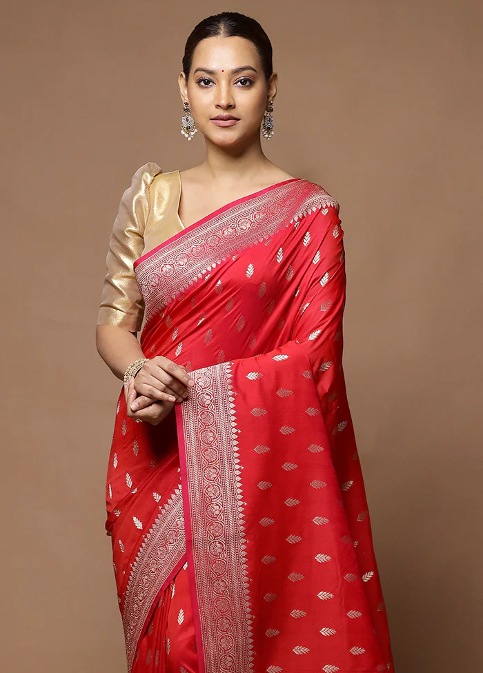 Red Katan Silk Saree With Blouse Piece - Image 2