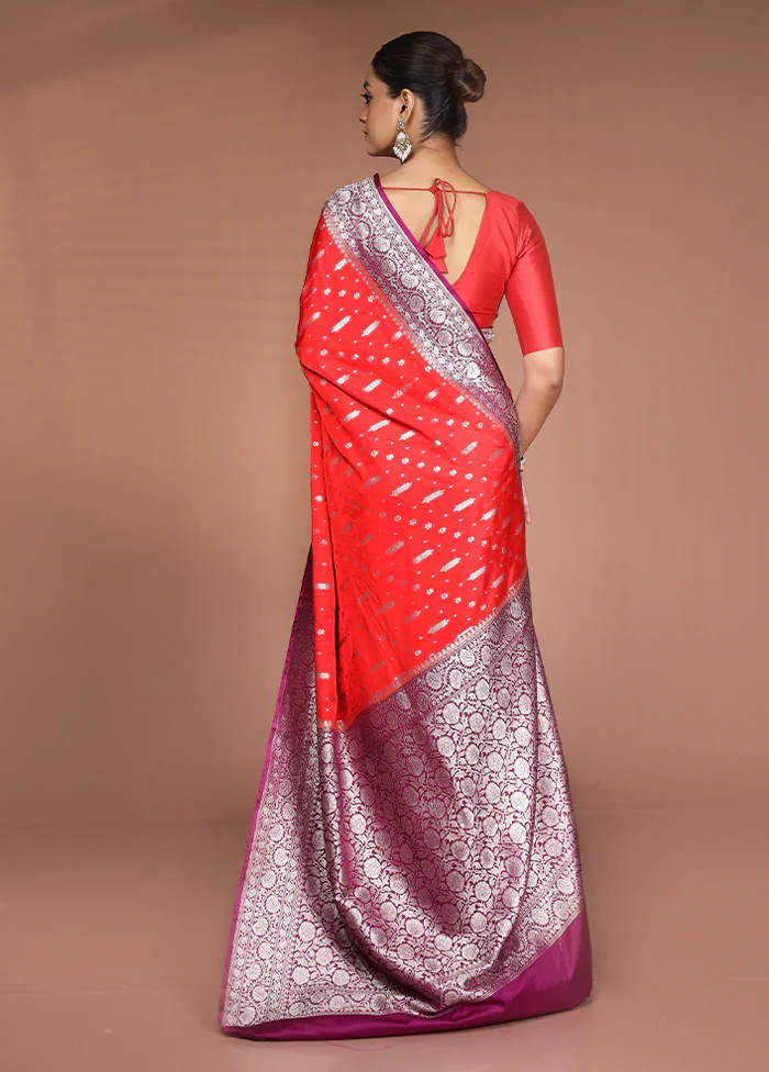 Red Katan Silk Saree With Blouse Piece - Image 3