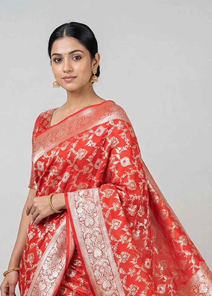Red Katan Silk Saree With Blouse Piece - Image 2