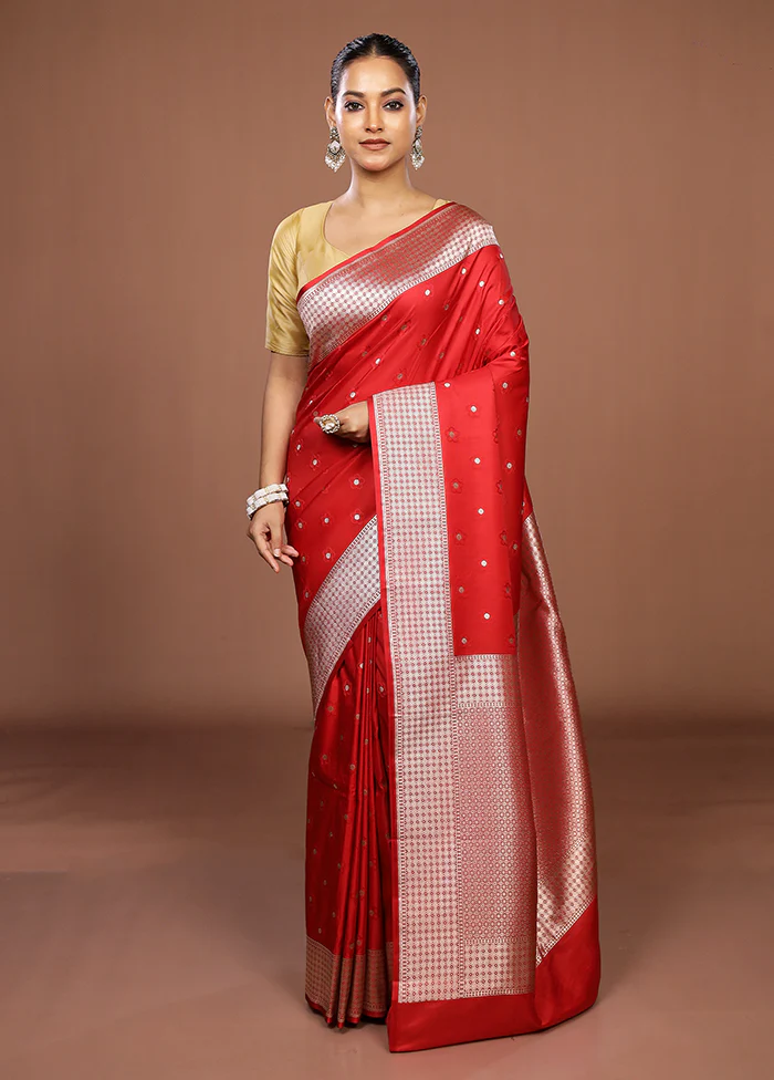 Red Katan Silk Saree With Blouse Piece - Image 2